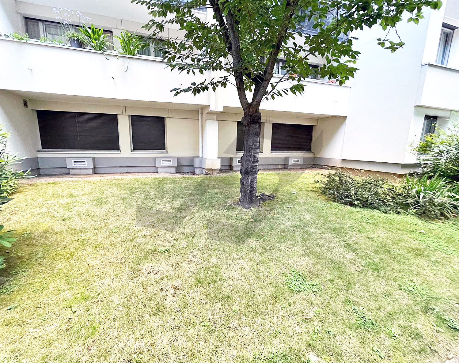 PUTEAUX | BERGERES | APPARTEMENT 3P | 82m² | 3 CHAMBRES | REZ-DE-JARDIN | VUE SANS VIS-À-VIS
